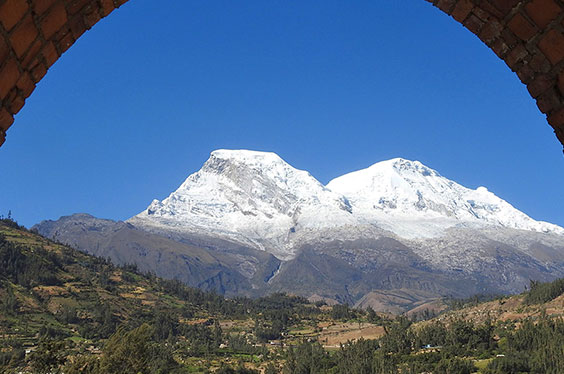 Huaraz_PeruServicios1g.jpg